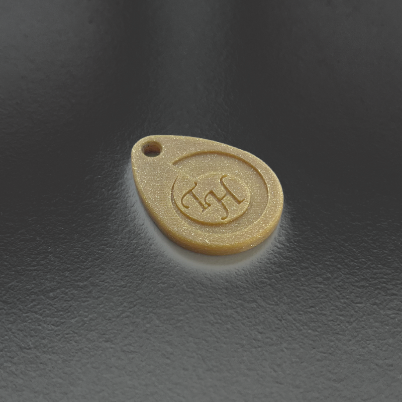 NFC-Anhänger mit eigenen Initialen